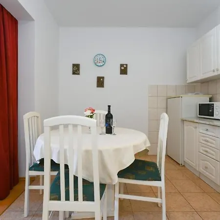 Apartman With A Parking Space - Diklo, - 22555 Zára